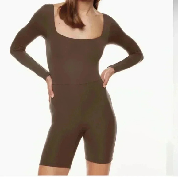 Aritzia Babaton Contour Other - Babaton Contour 2xs Brown‎ Romper
